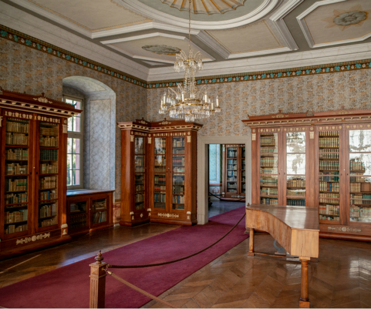 Die Bibliothek der Herzöge von Corvey gehört zu den größten Privatbibliotheken Deutschlands, © Tourismus NRW e.V.