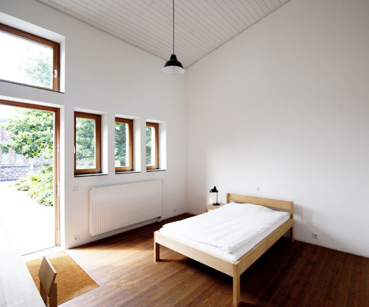 A guest room in the guest house, © Tomas Riehle/Arturimages