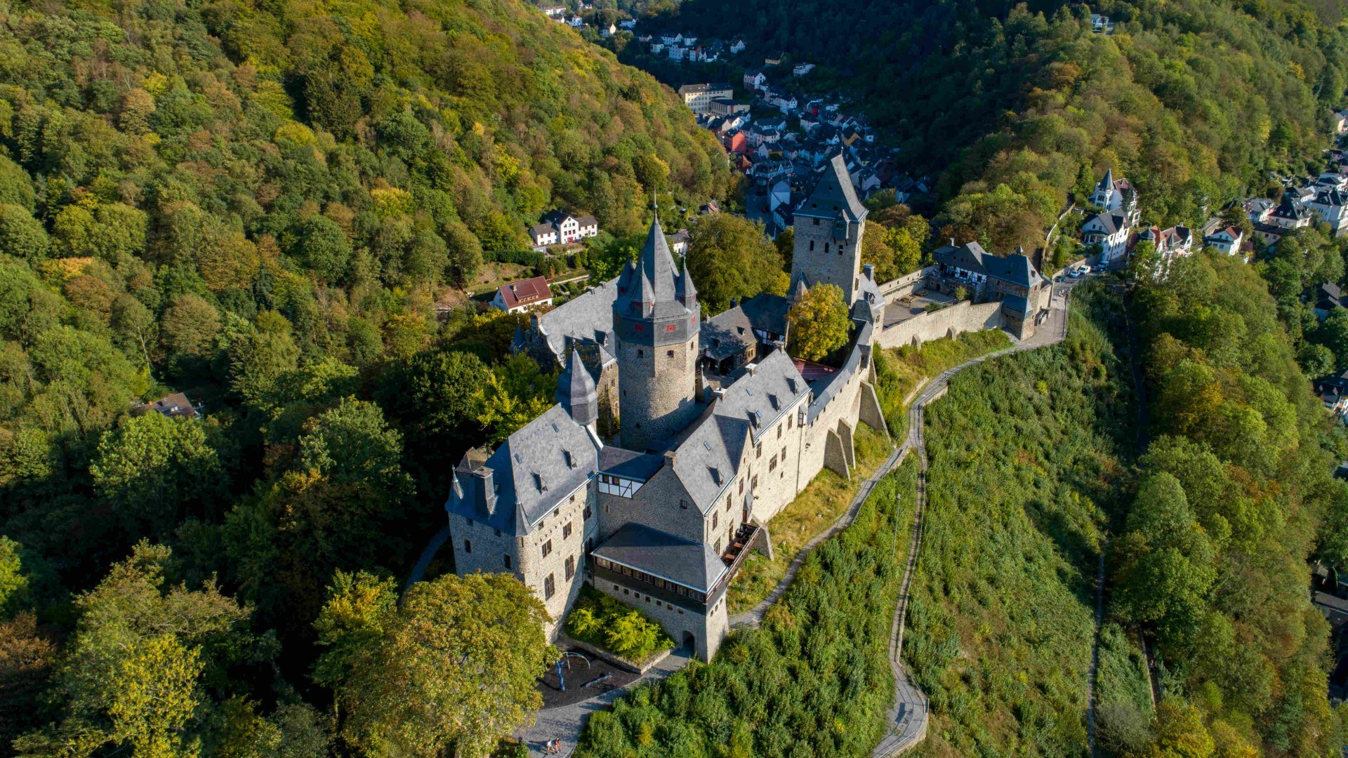 Altena Castle is considered one of the most beautiful hilltop castles in Germany, © Tourismus NRW e.V.